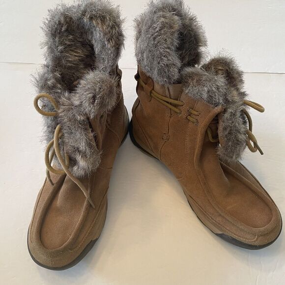 Lands' End Brown Suede Leather Faux Fur Winter Ankle Boots Womens 7.5B Moccasin - Picture 1 of 13